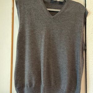 Joseph A Bank Gray V-Neck Men's Sweater Vest